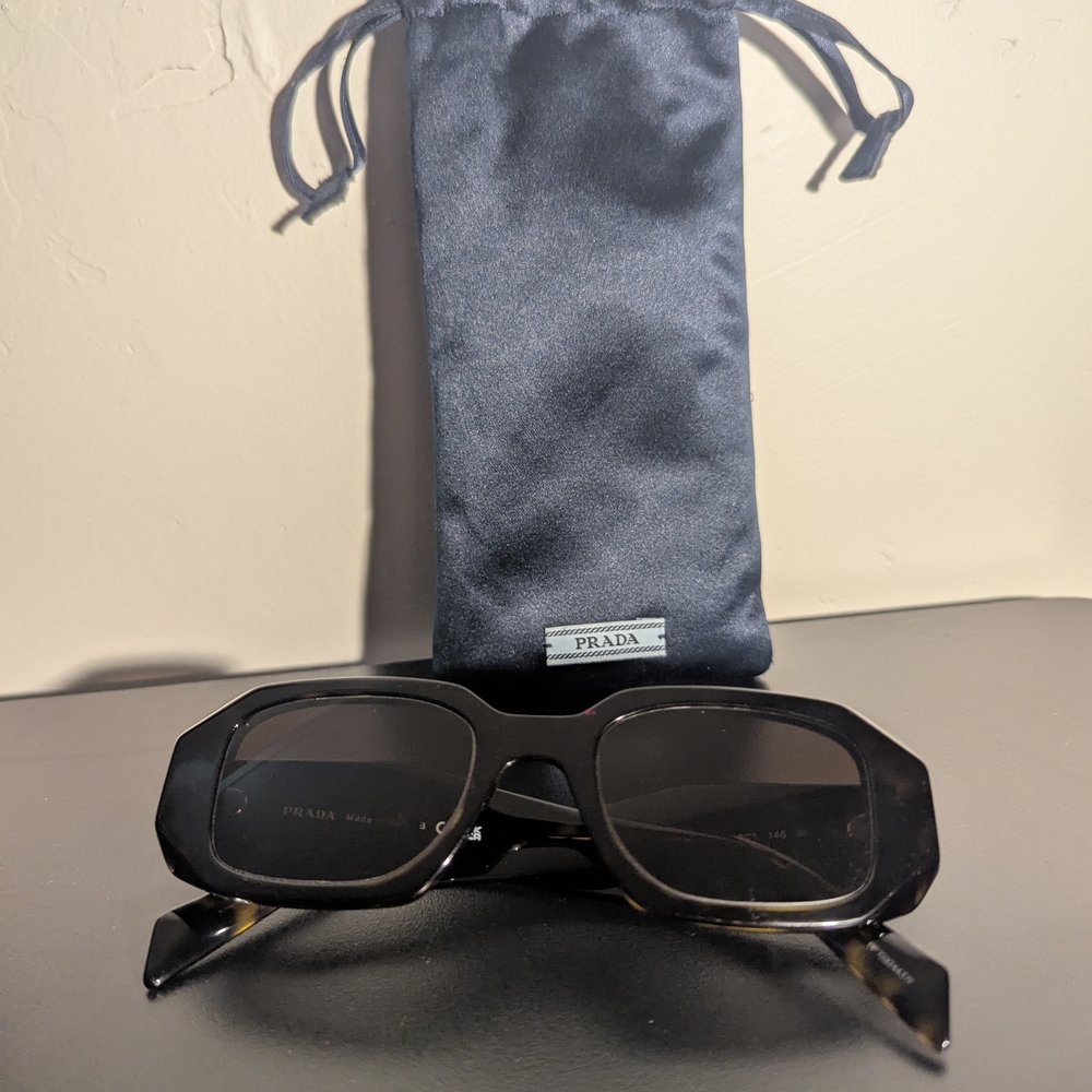Prada Designer Tortoise Sunglasses with Case